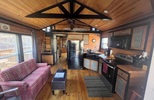 Jacksons' Gap Cabin | Natures Cove Cabin A-kayaks/fire pit/pet friendly
