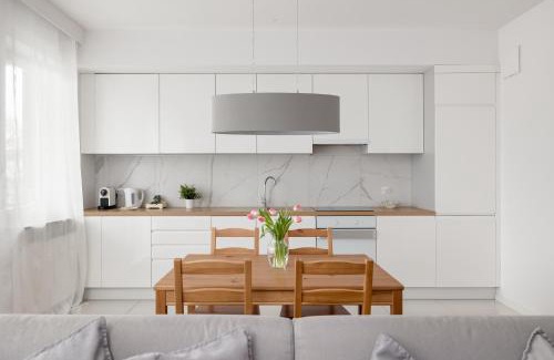 West Pomeranian Voivodeship Apartment | Nautica Raginisa Cosy Apartment by BookingHost