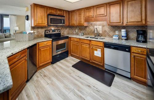 Fort Walton Beach House | Nautilus 1701 Gulf Front 2 Bedroom Large Penthouse Huge Wrap Around Balcony