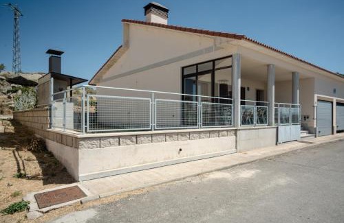 Navaquesera House | NAVAQUESERA MIRADOR DE GREDOS