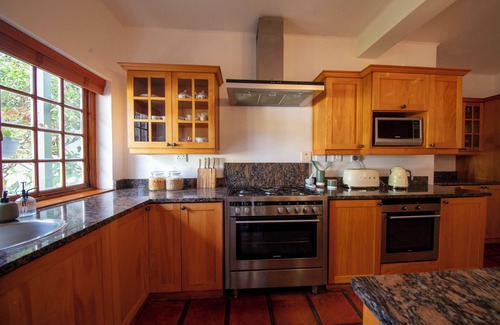 Stellenbosch House | Navarre Residence