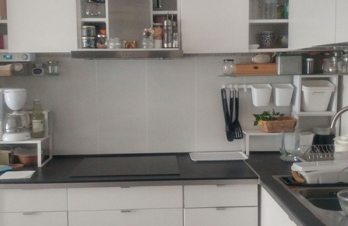 Roses Town Center Apartment | Navicmar 1. Center ville, à 4 min.à pied plage. Parking .Wifi Sat Tv francaise