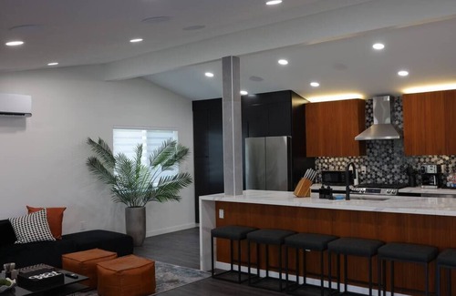 Serra Mesa House | Navigate Stays Unforgettable Retreat w/ Mini-Golf