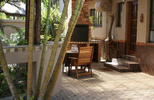 St. Lucia House | Ndiza Lodge and Cabanas