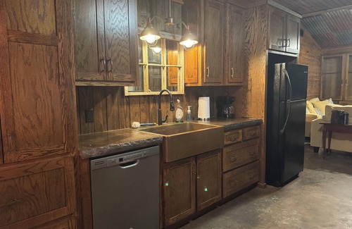 Houma House | nDularge Fishing Hideaway!nFamily and Pet friendly