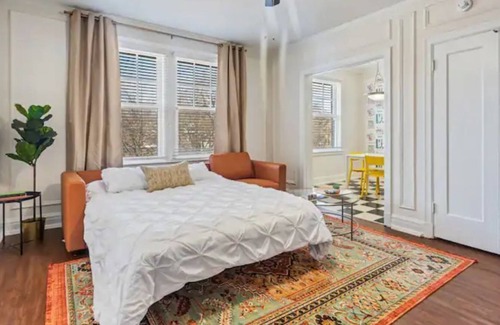 Central West End Apartment | Near Barnes-Jewish, BJC | Wash U | Extended Stays | Free Parking