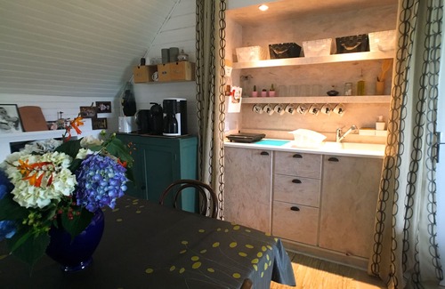 La Forest-Landerneau Apartment | Near Brest quiet 2 Bedroom apartment with view