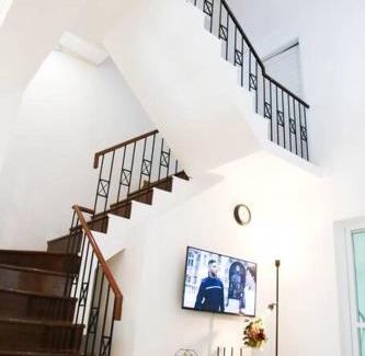 Bang Na Apartment | Near BTS Bearing Skytrain- Homey living Townhome - 4 Bedrooms