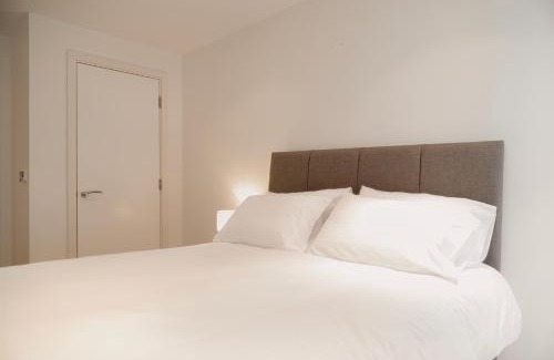 Docklands Apartment | near Canary Wharf London O2 Arena Apartment
