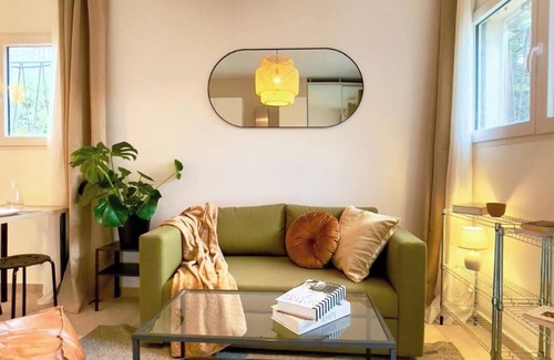 Carnoux-en-Provence Apartment | Near Cassis - Charming new studio apartment