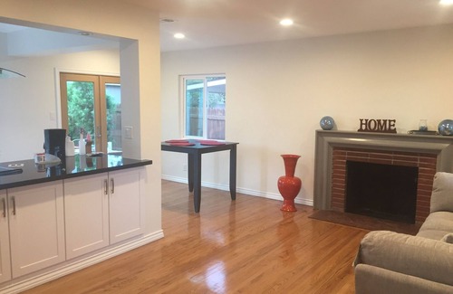 Los Altos House | Near CSULB, 5 miles to the beach & 9 to Disneyland