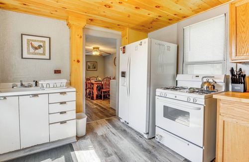 Emporium House | Near Hiking Trails: Central Emporium Home