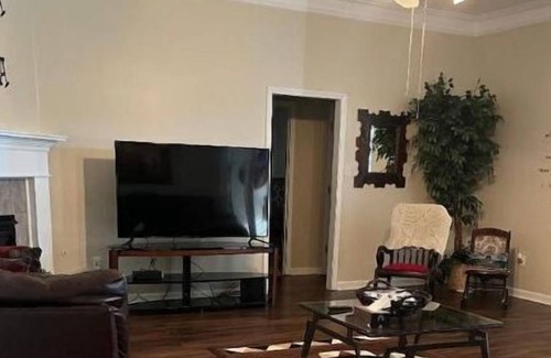 Southaven House | Near Memphis Mi Casa Es Su Casa
