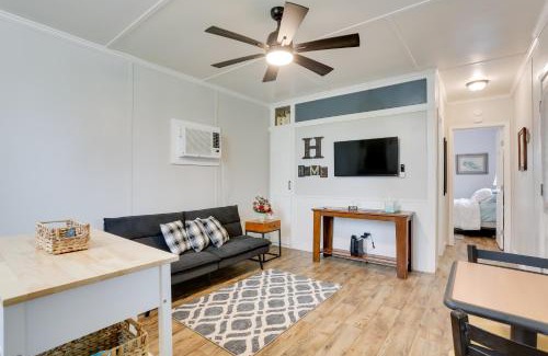 Winnie House | Near Parks and Lakes Pet-Friendly Winnie Cottage