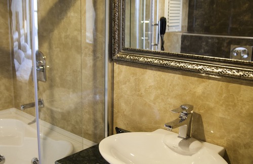Ilkadım Hotel | Neba Royal Hotel