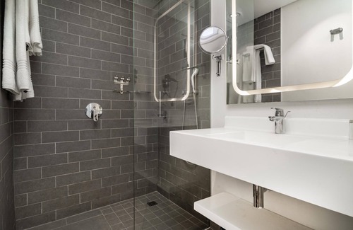 Claremont Hotel | Neighbourgood Newlands