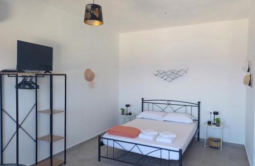 Imerovigli Apartment | 'Nektarios' Cycladic house with sunrise and sea view!