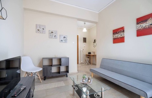 Kinosargous Apartment | Neos Kosmos metro st 1 bedrm 3 pers flat by MPS