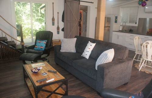 Regional District of Nanaimo Cottage | Nesting Ravens Cottage