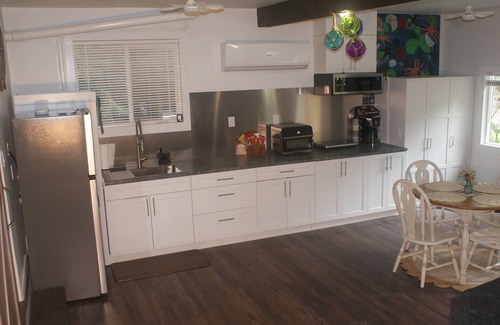 Regional District of Nanaimo Cottage | Nesting Ravens Cottage