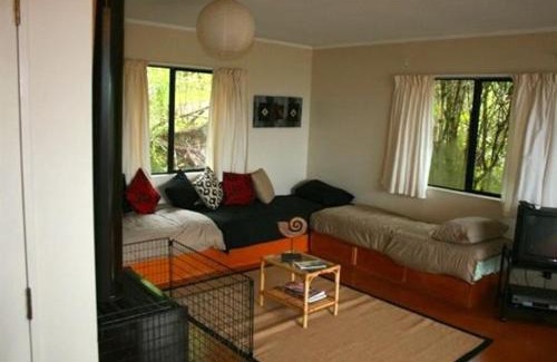 Pukawa House | Nestled Atop the Lane - Pukawa Bay Holiday Home