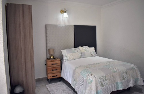 Benoni Bed & Breakfast | Nestled in the quite country side with lots of trees for the well deserved rest.