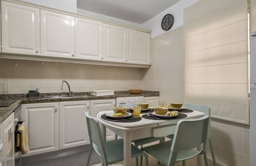 Sao Pedro Apartment | Netos Apartment - By Wehost