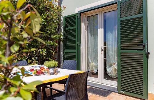 Civezza Apartment | Nettes Appartement In Civezza Mit Privatem Garten