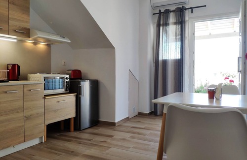 Pilalimata Apartment | Neva apartments by the beach