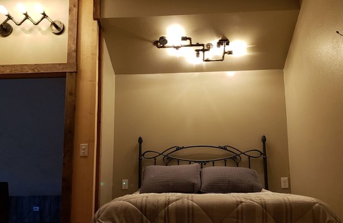 Dubois Cabin | Never Sweat Lodge