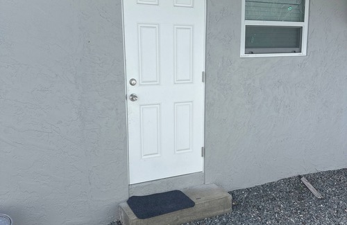 Doctor Phillips Apartment | New 1 Bedroom suite with full kitchen, living room and bathroom