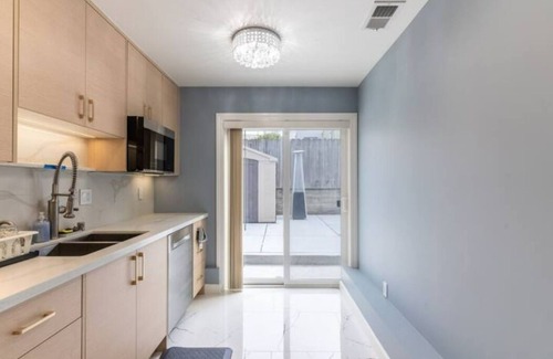 Outer Sunset House | NEW 1BED/1BATH | CLOSE TO BEACH & G.G. BRIDGE