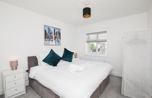 Didcot House | NEW 2BD Pontac Flat in the Heart of Didcot
