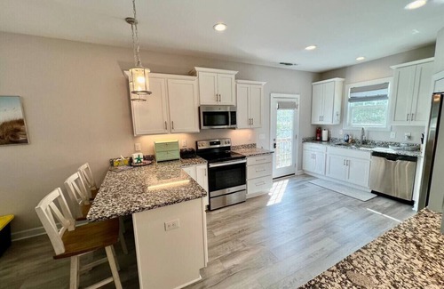 Morehead City House | NEW 3 Bedroom w/Water View & Access to Waterway