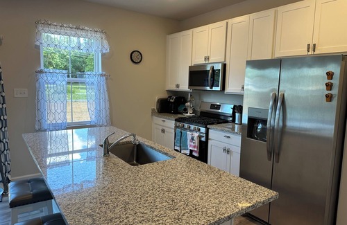 Selbyville House | New 4 bedroom house in Schooner Landing. Minutes to the beach. Pet friendly.