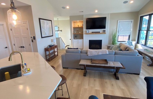 Gwynn House | New 5 bedroom home on private, sandy beach with game room and elevator.