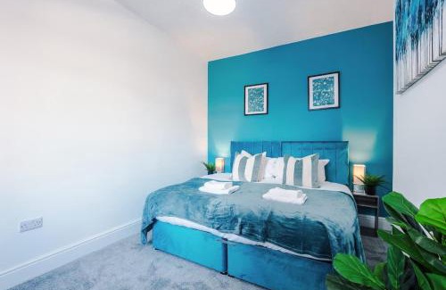 Newcastle-Under-Lyme House | NEW Albert House - 3 Bedroom