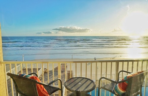 Daytona Beach Shores Apartment | NEW! Amazing Ocean Front Studio in Daytona Beach!