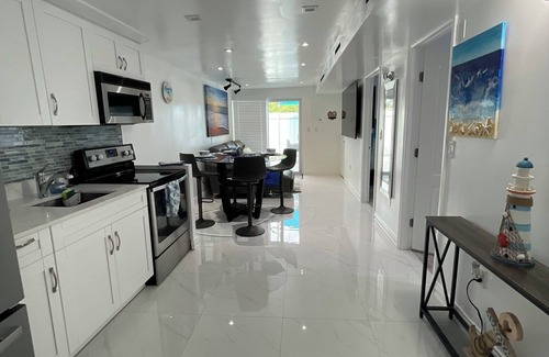 Miami Gardens Apartment | new and cozy apartment, 5 minutes from Hard Rock Stadium. full equipped.