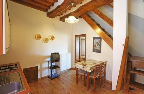 Montecastelli Apartment | (NEW) Apartment (B) with swimming pool, jacuzzi and tennis court in Tuscany