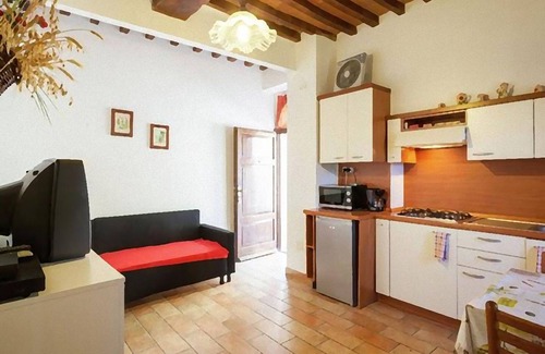 Montecastelli Apartment | (NEW) Apartment (C) with swimming pool, jacuzzi and tennis court in Tuscany