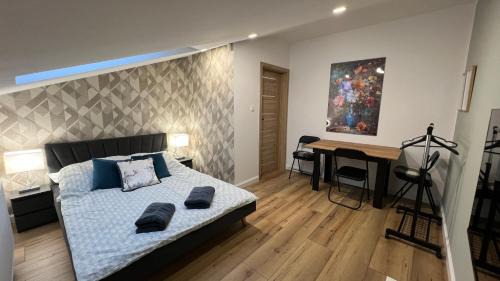 Walendow Apartment | NEW Apartament BLACK Warszawa Parking FREE