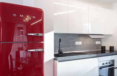 Cervinia Apartment | New apartment overlooking mountain, private garage, walking distance lifts