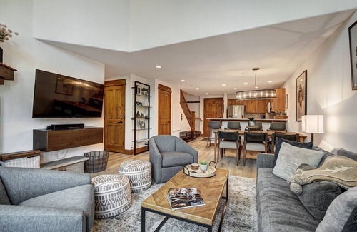 Edwards Condo | NEW! Arrowhead Village | Premium 3 Bedroom Condominium