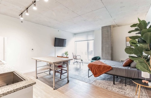 Downtown Cleveland Apartment | New Build Studio Apartment at Skyline