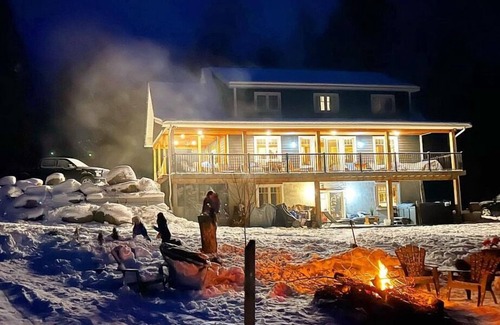 Muskoka Lakes Cottage | New Build with Hot Tub & Steam Room, bonfire pits, flatland & sun all day :)