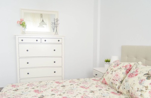 Ciudad Jardin Condo | NEW CENTRAL. WIFI. REFORMED