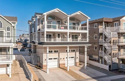 Sea Isle City House | New Construction Center of Town