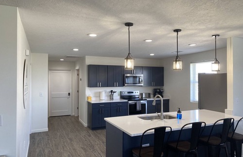 Houston House | NEW! Countryside Retreat Home with Space for Entertaining, Weddings and More!