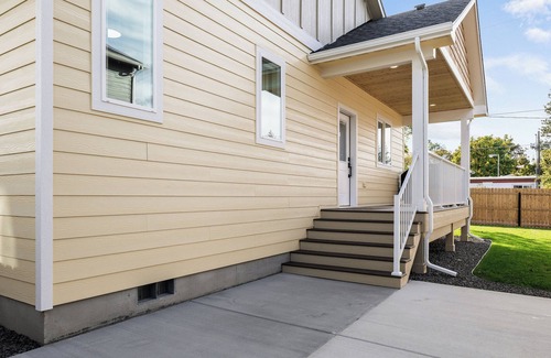 Spokane House | New! Cozy Cottage in Spokane Valley